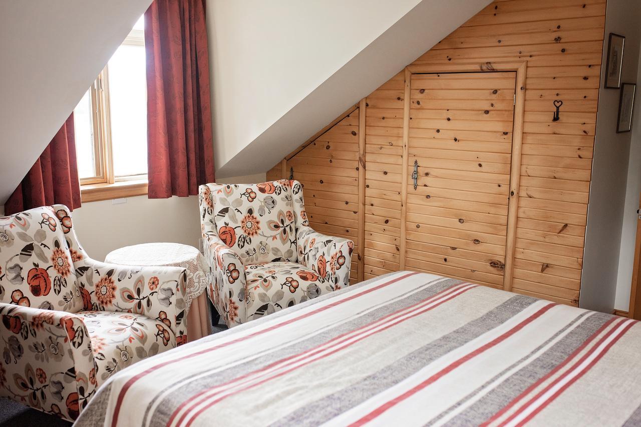 Rock Hill Bed & Breakfast Sharbot Lake Eksteriør bilde