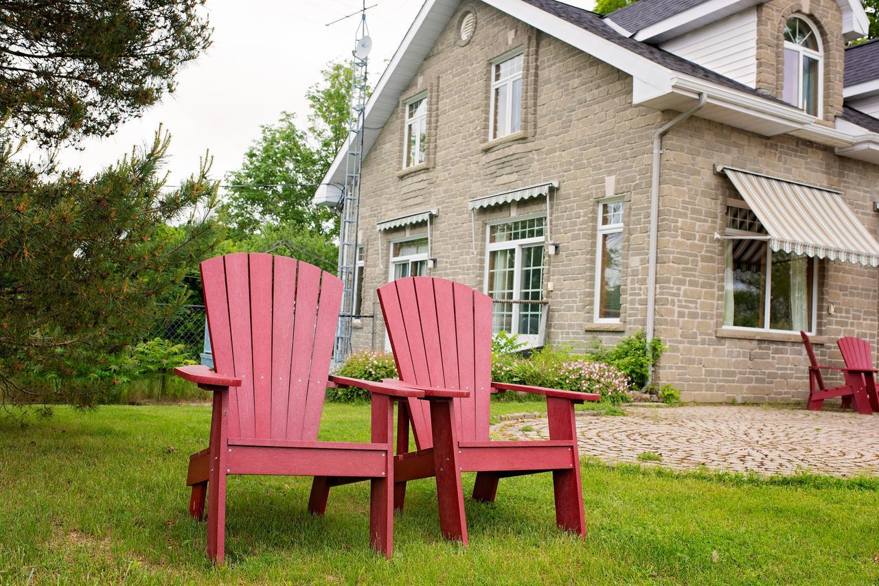 Rock Hill Bed & Breakfast Sharbot Lake Eksteriør bilde