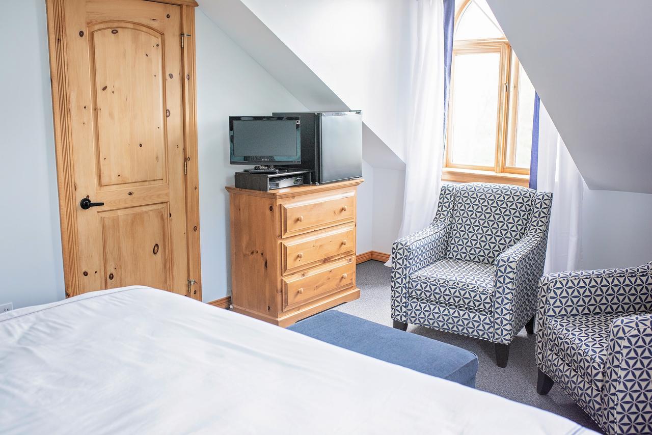 Rock Hill Bed & Breakfast Sharbot Lake Eksteriør bilde